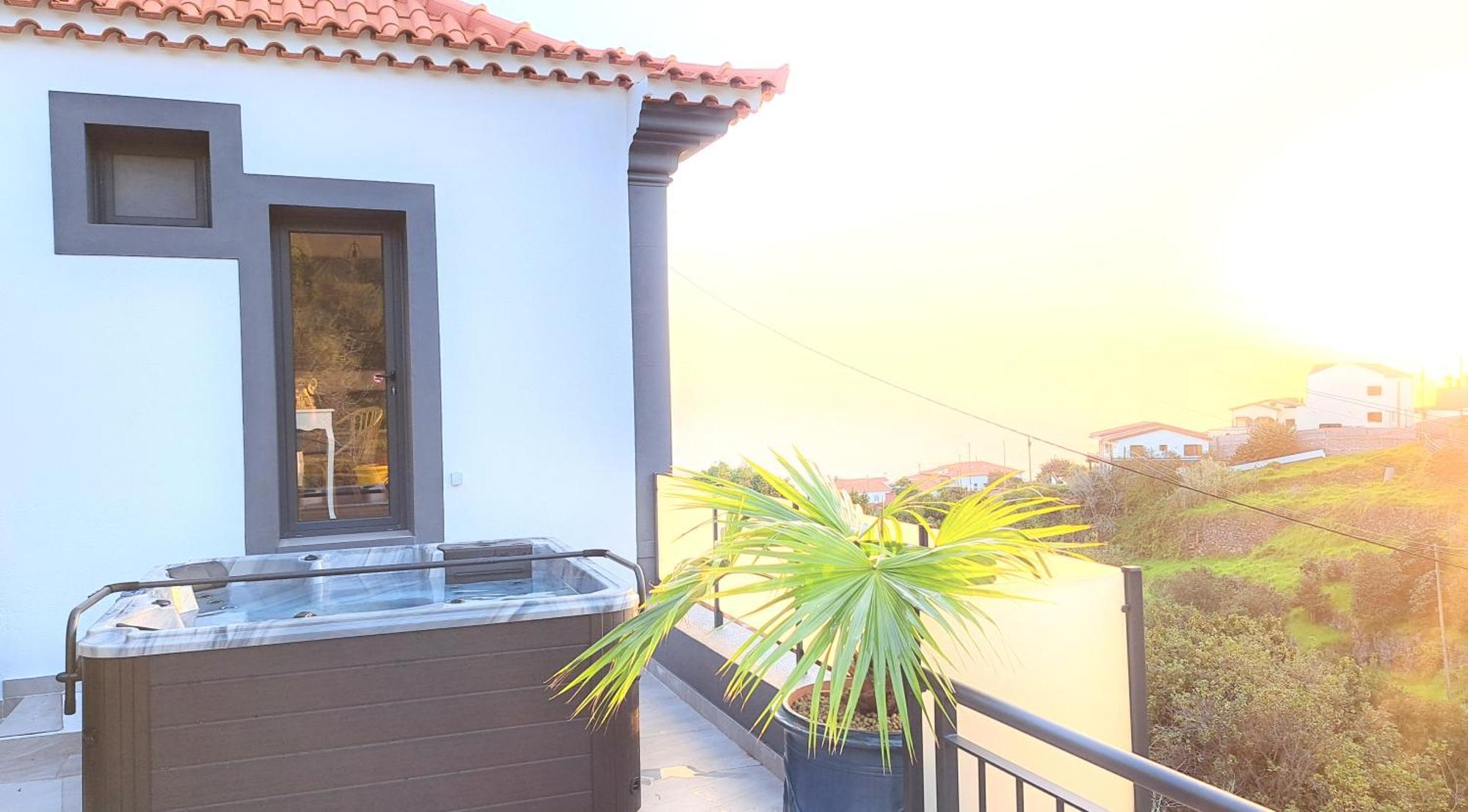Espirito Do Mar - Premium Villa With Jacuzzi Estreito Da Calheta エクステリア 写真